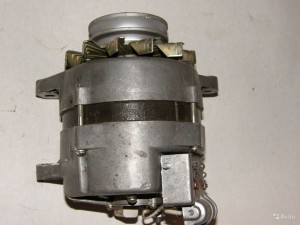 537045530